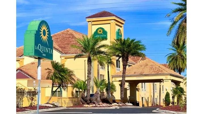 La Quinta Inn & Suites Orlando Universal area, Hotel in Tangelo Park