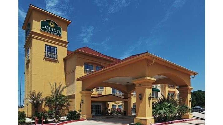 La Quinta Inn & Suites Livingston, Hotel in West Livingston