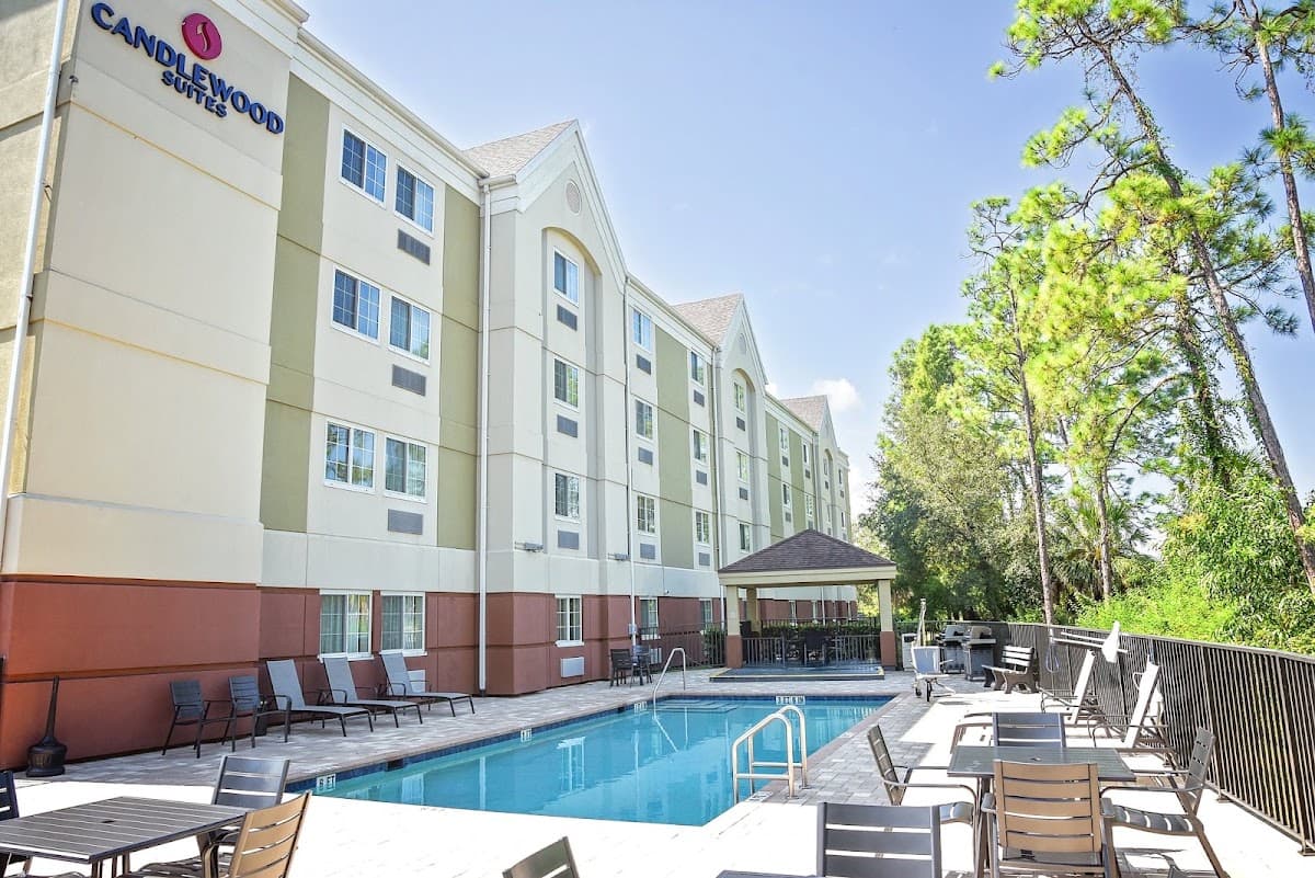 Candlewood Suites Ft Myers I-75, Hotel in Fort Myers