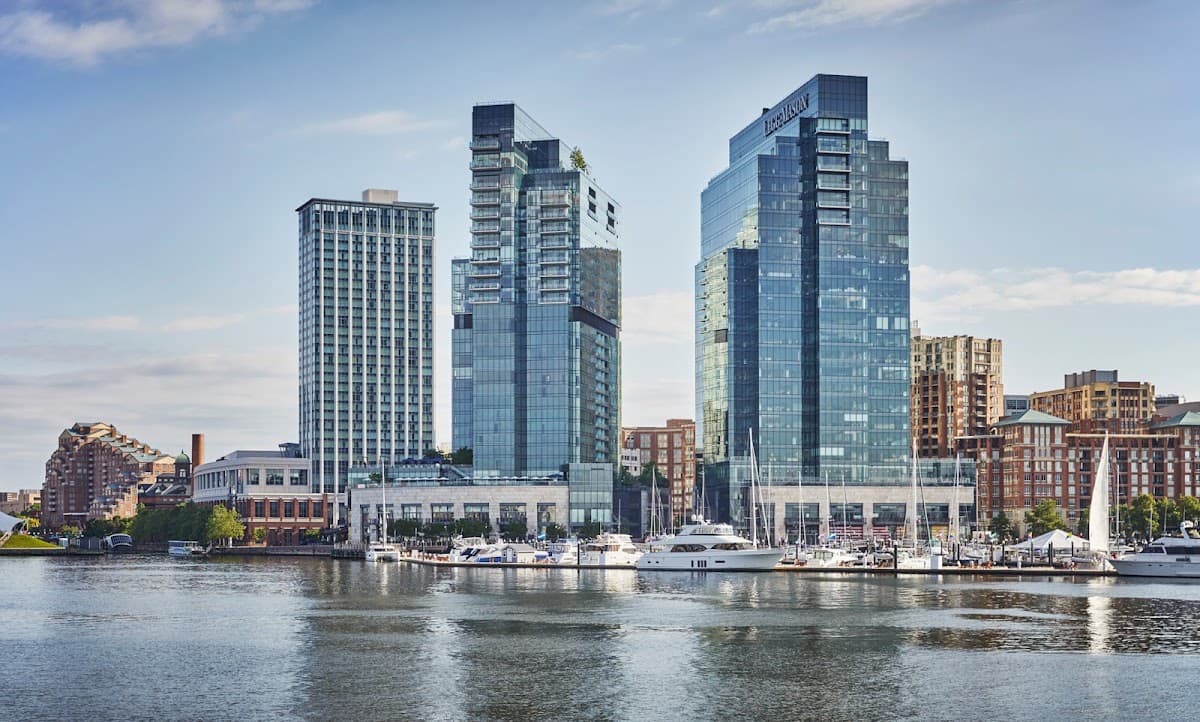 Four Seasons, Hotel in Inner Harbor
