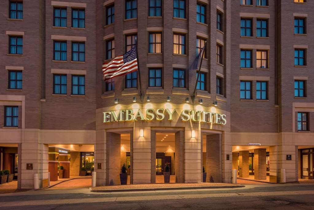 Embassy Suites by Hilton Alexandria-Old Town, Hotel in Alexandria