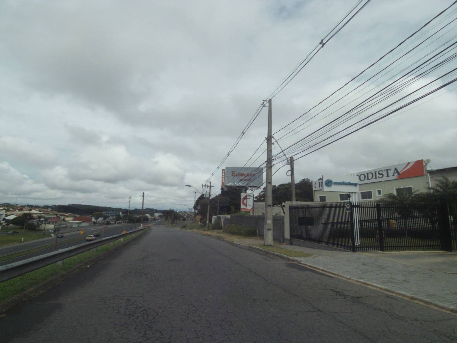 Street view near Emoções Motel, Curitiba — © projevias (CC BY-SA · Mapillary)