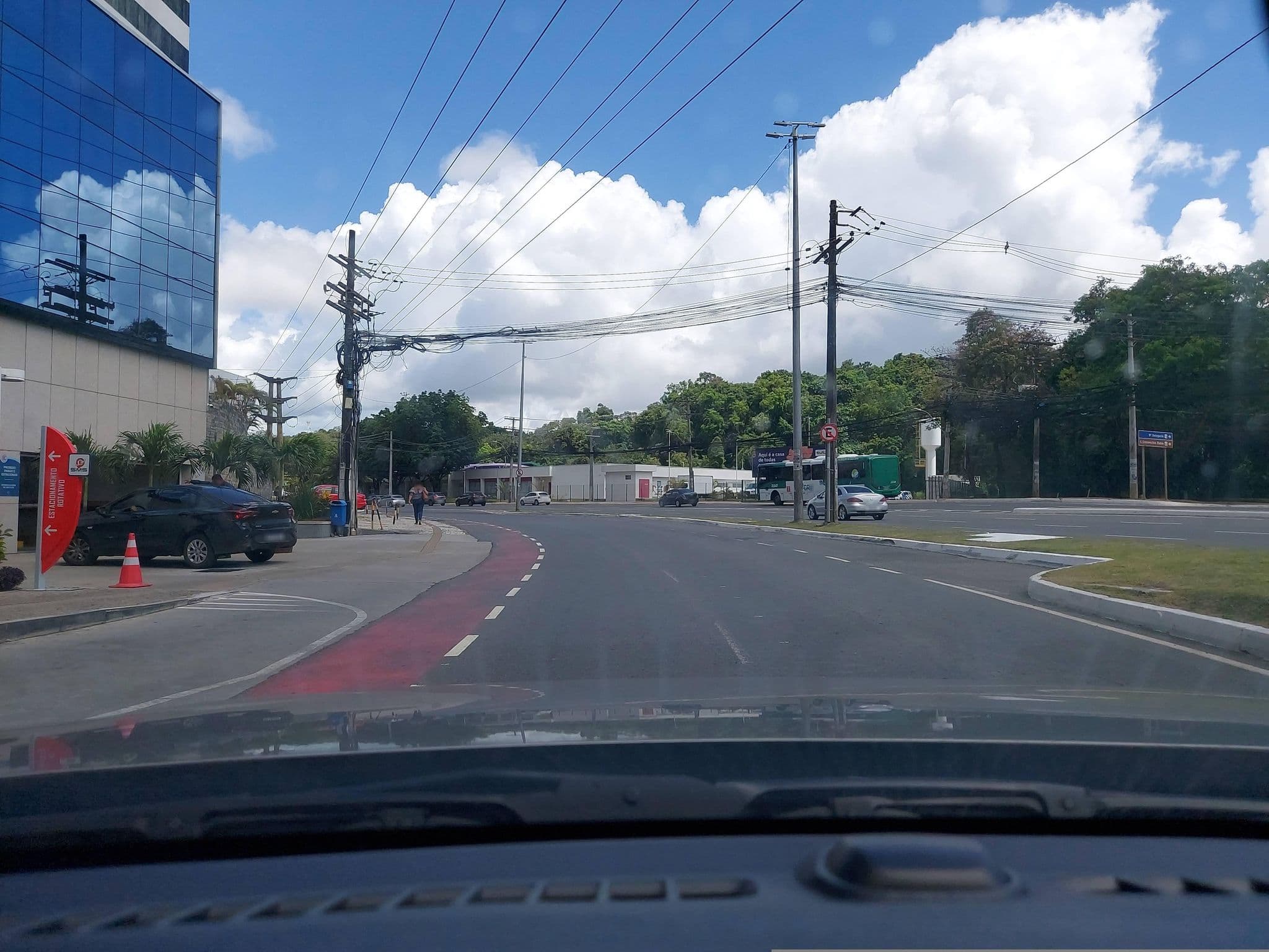 Street view near Hotel Intercity Salvador, Salvador