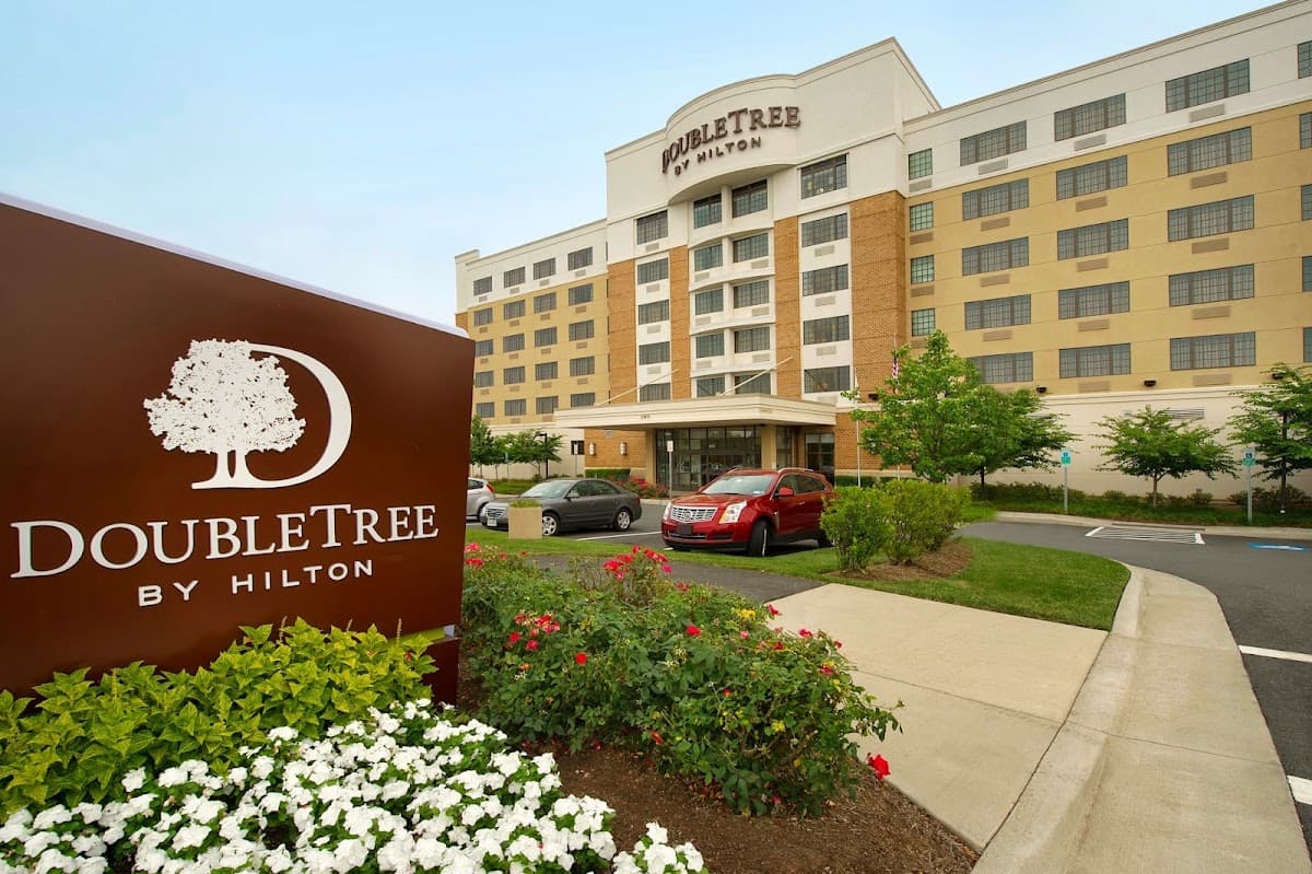 DoubleTree By Hilton Sterling Dulles Airport, Hotel in Sterling