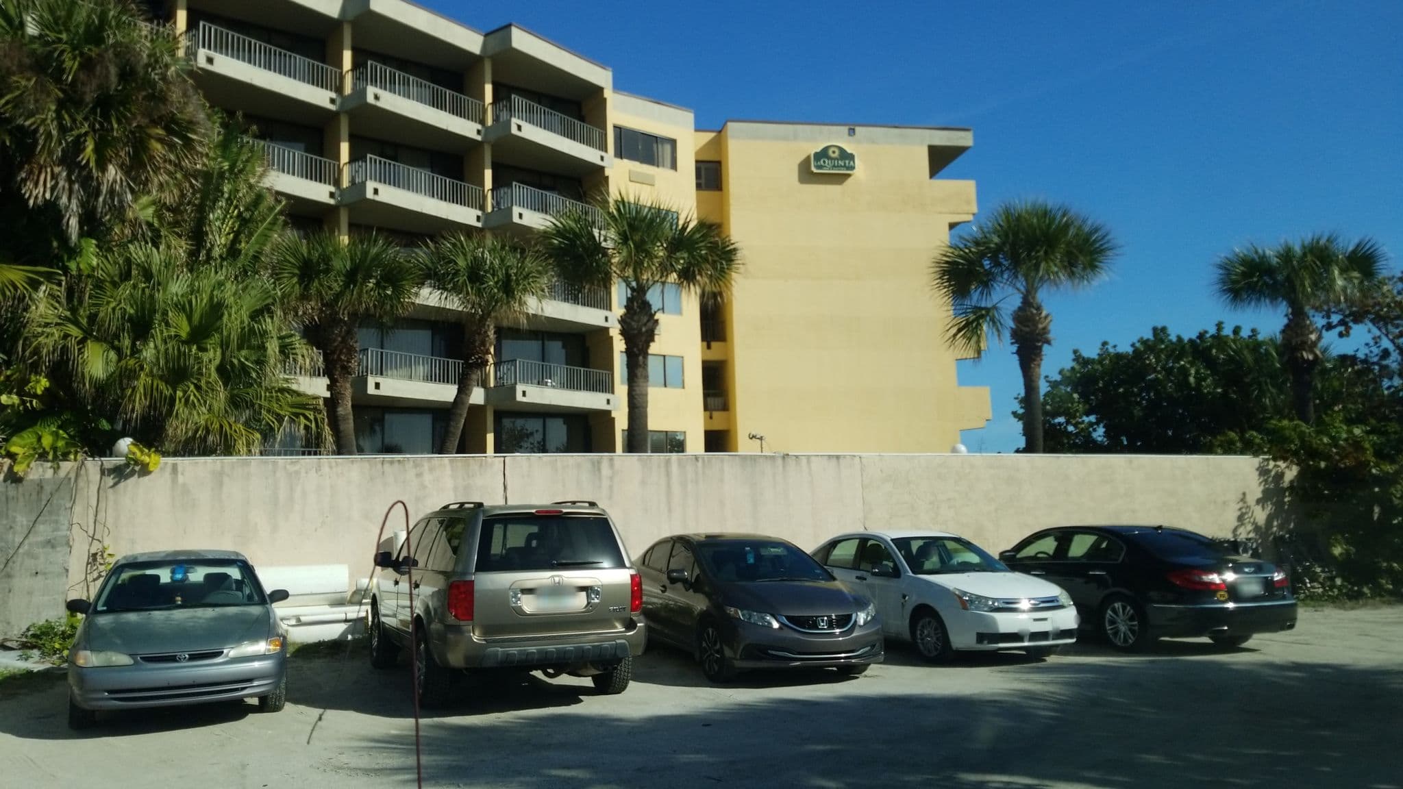 Street view near La Quinta Inn, Cape Canaveral — © jbthemilker (CC BY-SA · Mapillary)