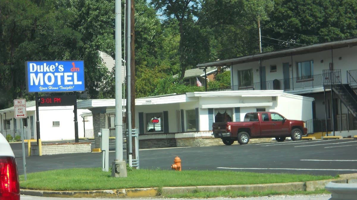 Duke’s Motel, Motel in Cedonia