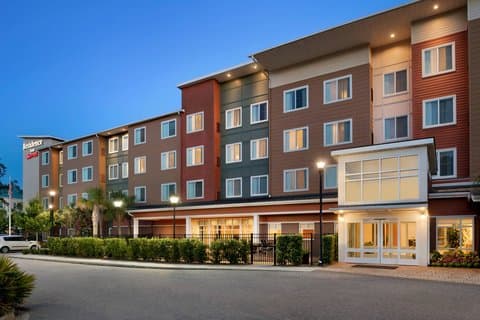 Residence Inn Charleston North/Ashley Phosphate, Hotel in Hanahan