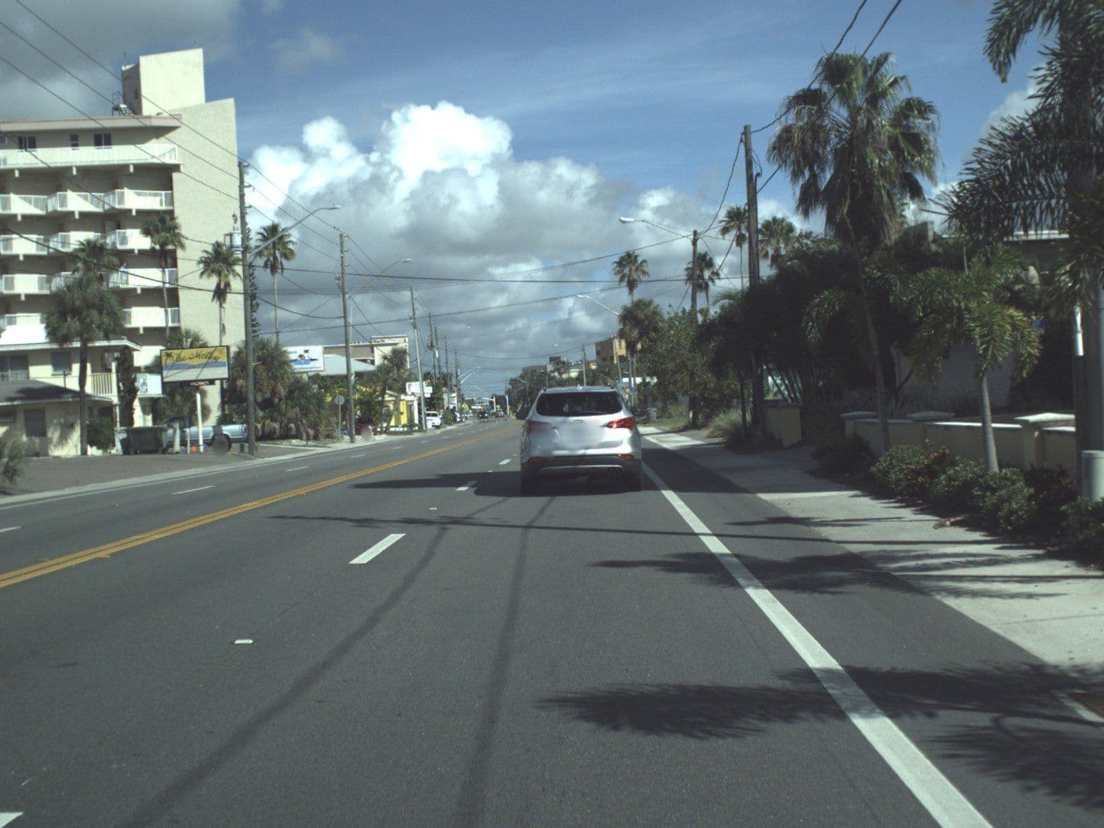 Street view near Bahir Mar, Treasure Island — © fdot_vl (CC BY-SA · Mapillary)
