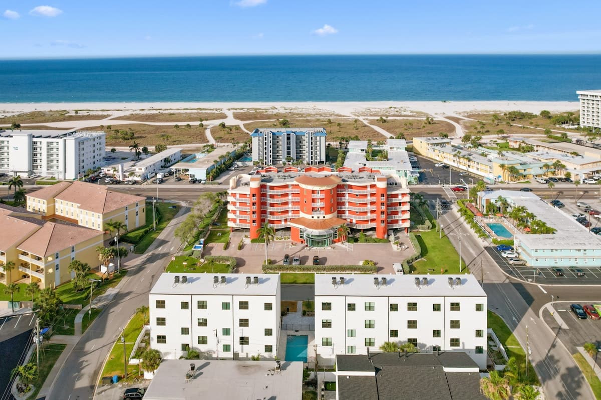 Crystal Palms Beach Resort, Hotel in Treasure Island