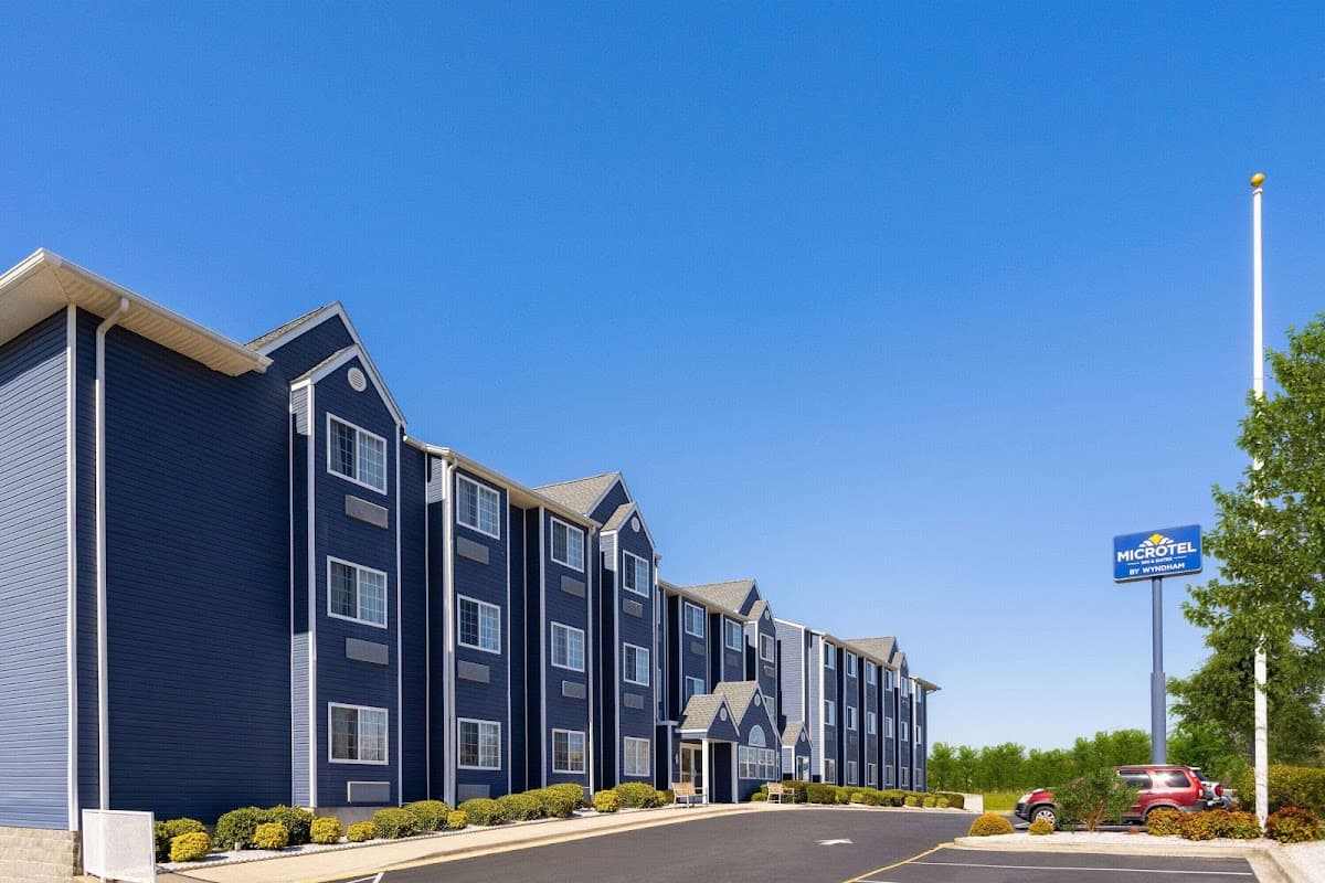Microtel Inn & Suites by Wyndham Dover, Hotel in Dover Base Housing