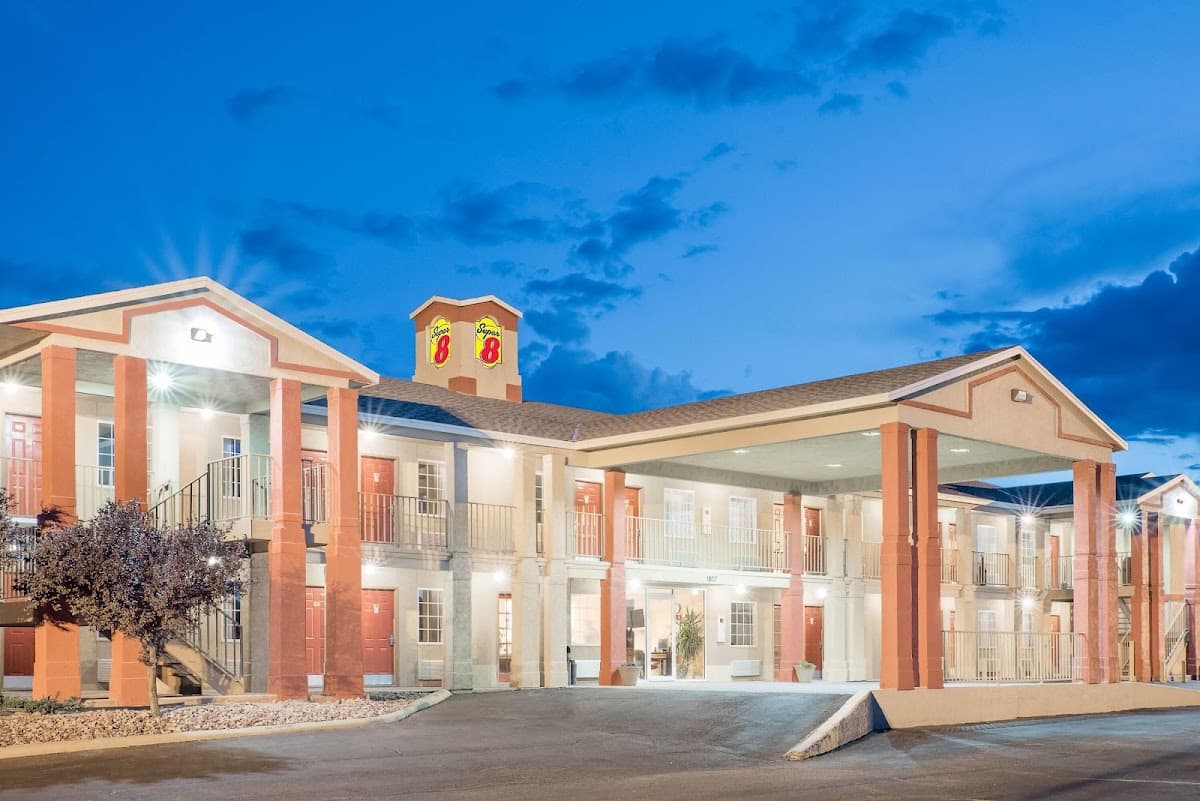 Super 8 by Wyndham Van Horn, Motel in Van Horn