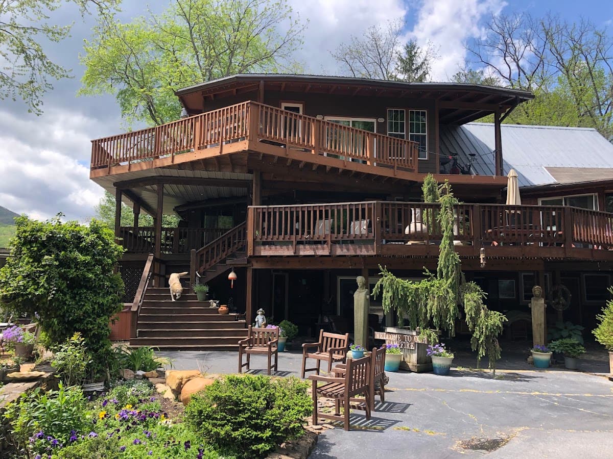 Dillsboro Inn, Guesthouse in Sylva