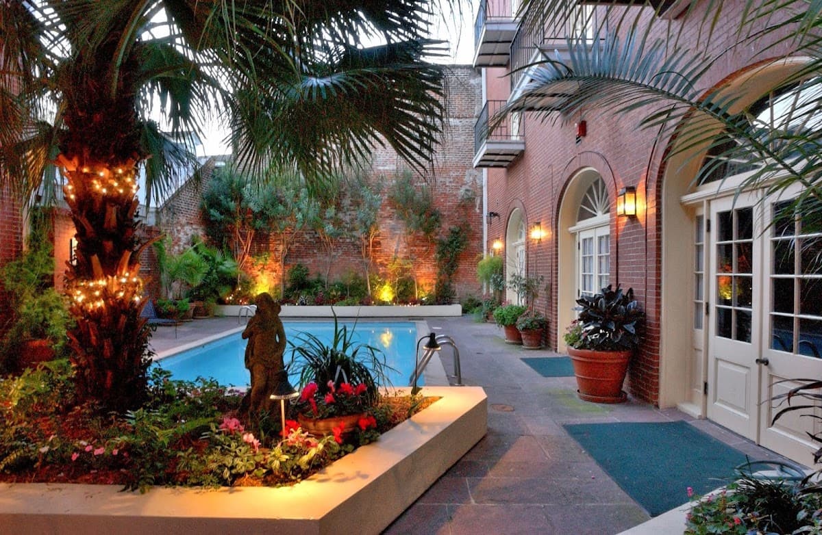 Hotel St. Marie, Hotel in New Orleans