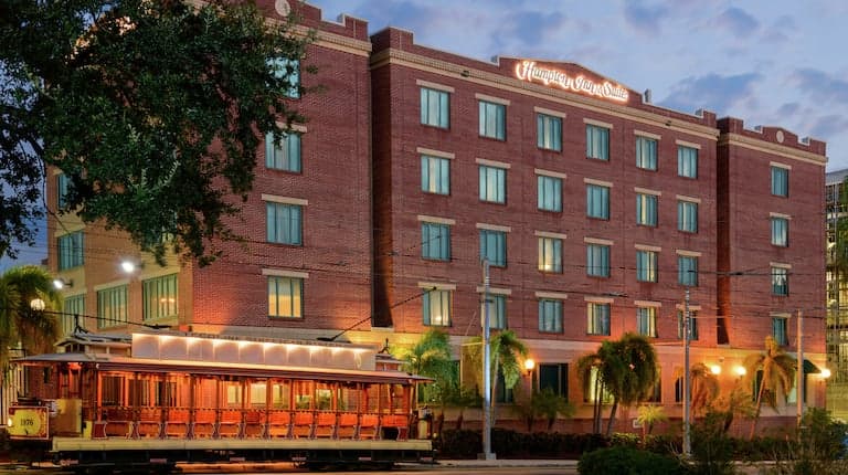 Hampton Inn & Suites Tampa/Ybor City/Downtown, Hotel in Tampa