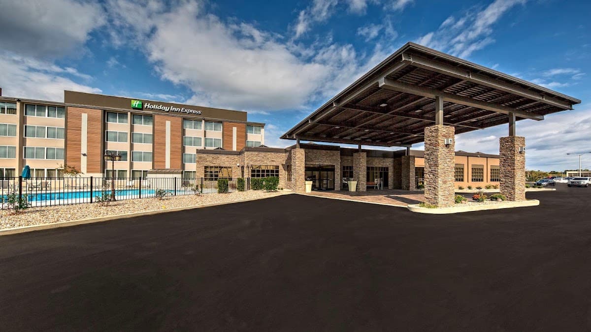 Holiday Inn Express Louisville Airport Expo Center, Hotel in Watterson Park