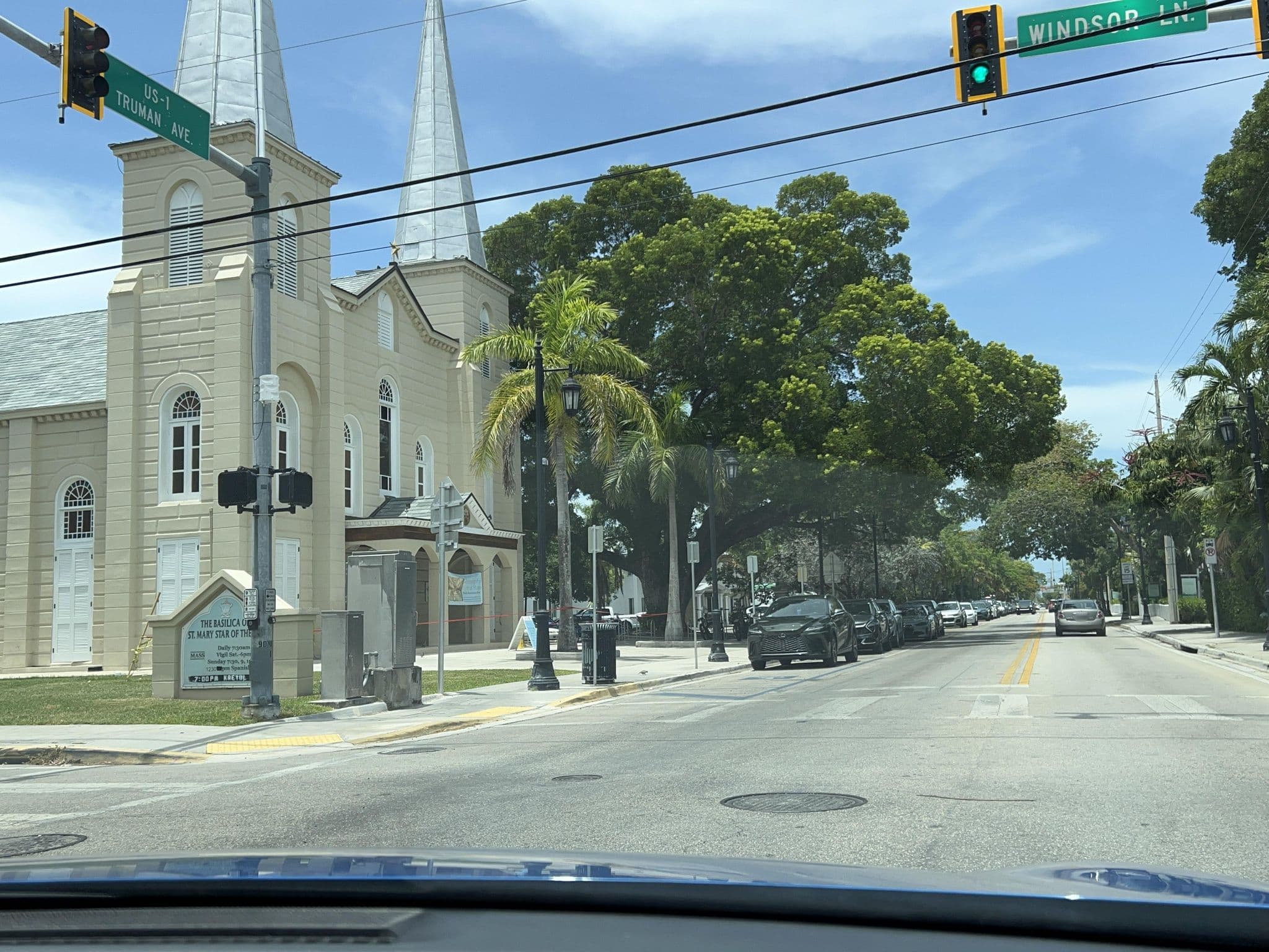 Street view near The Mermaid & The Alligator, Key West