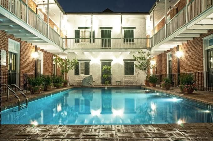Hotel Provincial, Hotel in New Orleans