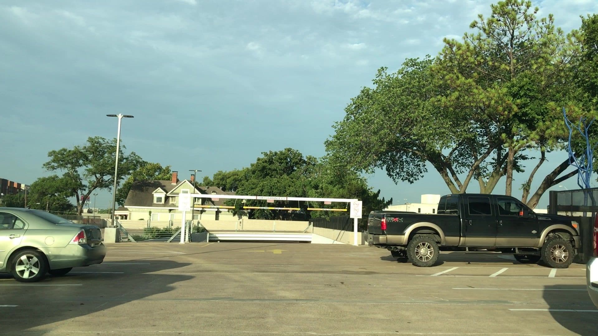 Street view near Lorenzo Hotel, Dallas — © lvl5 (CC BY-SA · Mapillary)