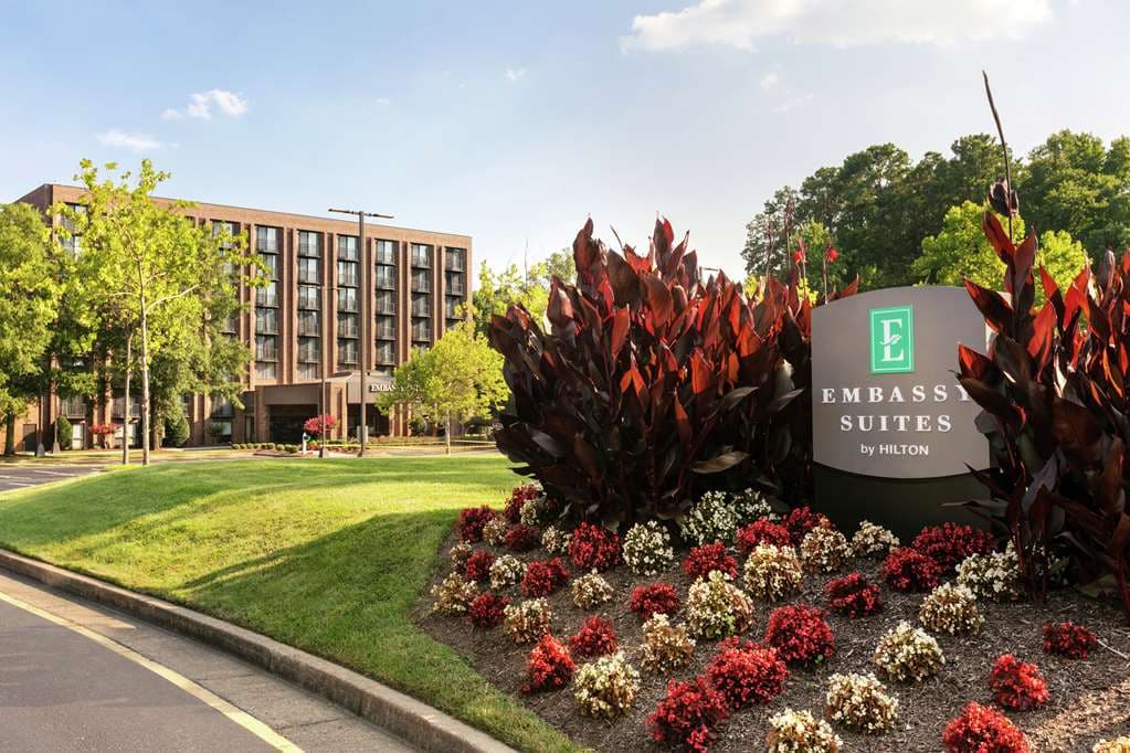 Embassy Suites by Hilton Richmond, Hotel in Dumbarton