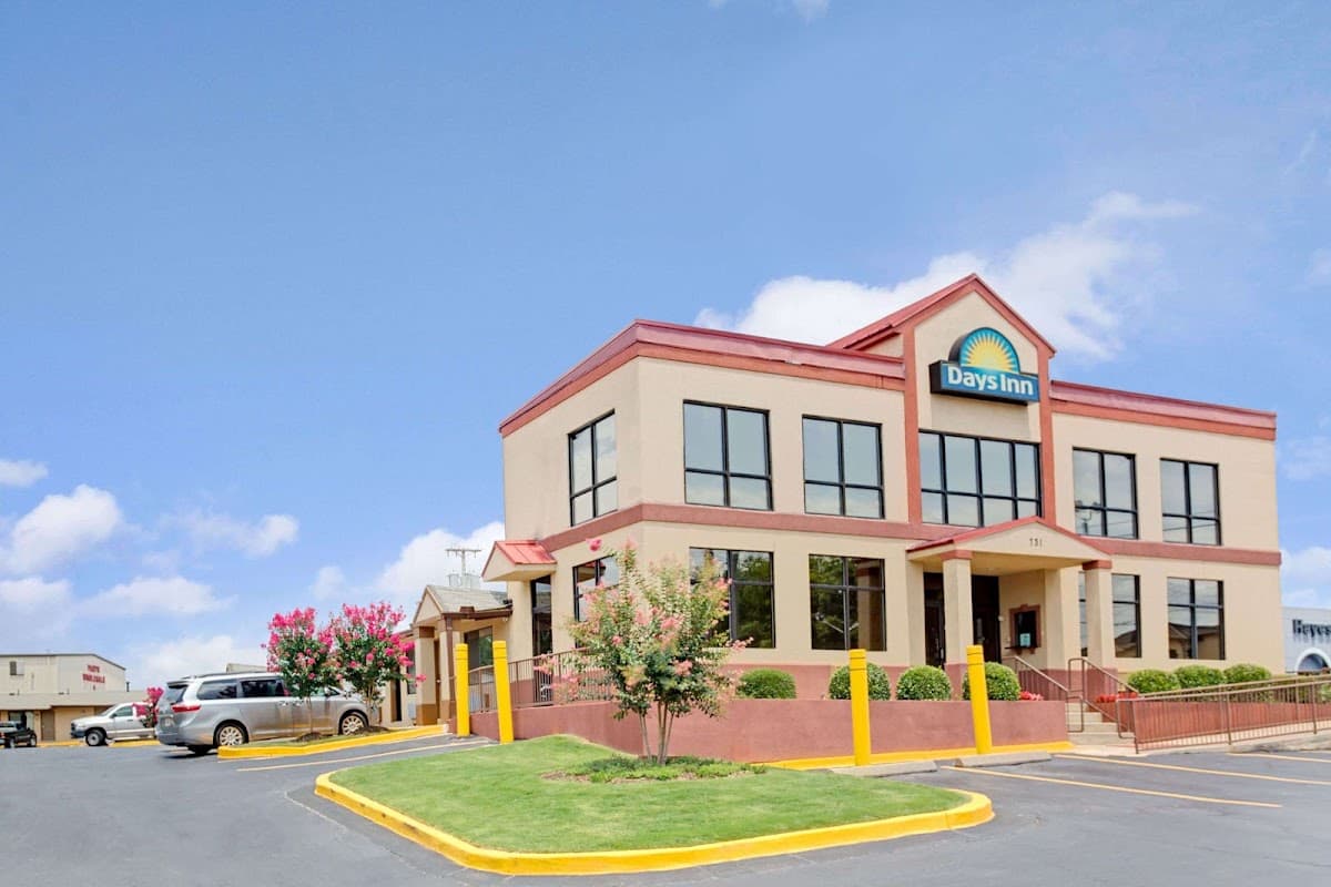 Days Inn by Wyndham Lawrenceville, Hotel in Lawrenceville