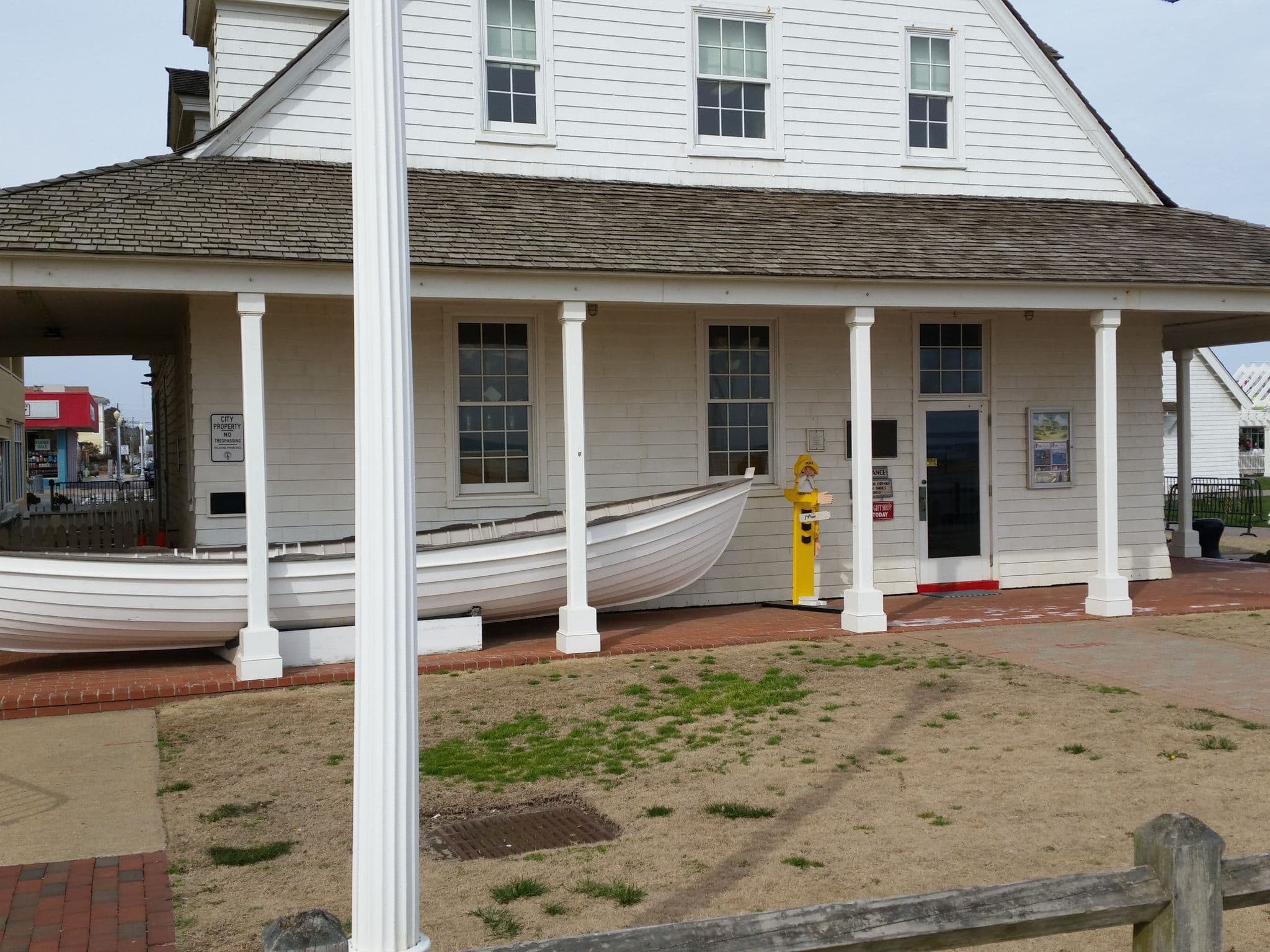 Street view near Comfort Inn, Virginia Beach — © rps333 (CC BY-SA · Mapillary)
