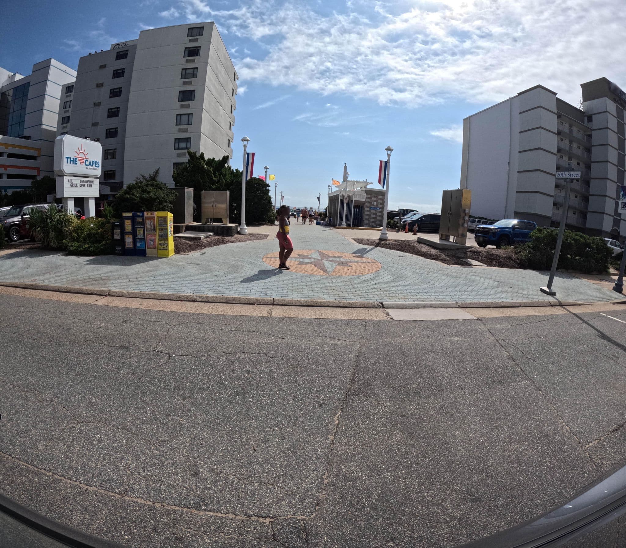Street view near The Capes Ocean Resort, Virginia Beach — © vorpalblade (CC BY-SA · Mapillary)