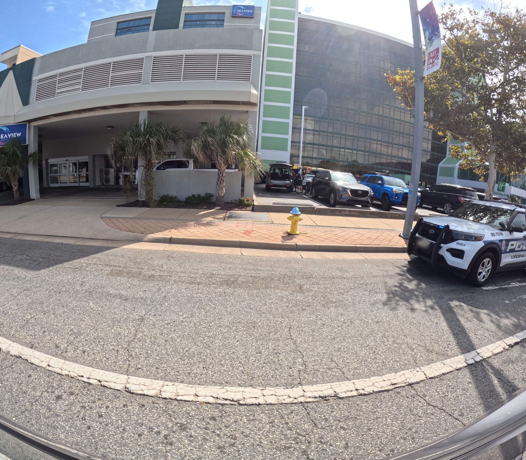 Street view near Econo Lodge, Virginia Beach — © vorpalblade (CC BY-SA · Mapillary)