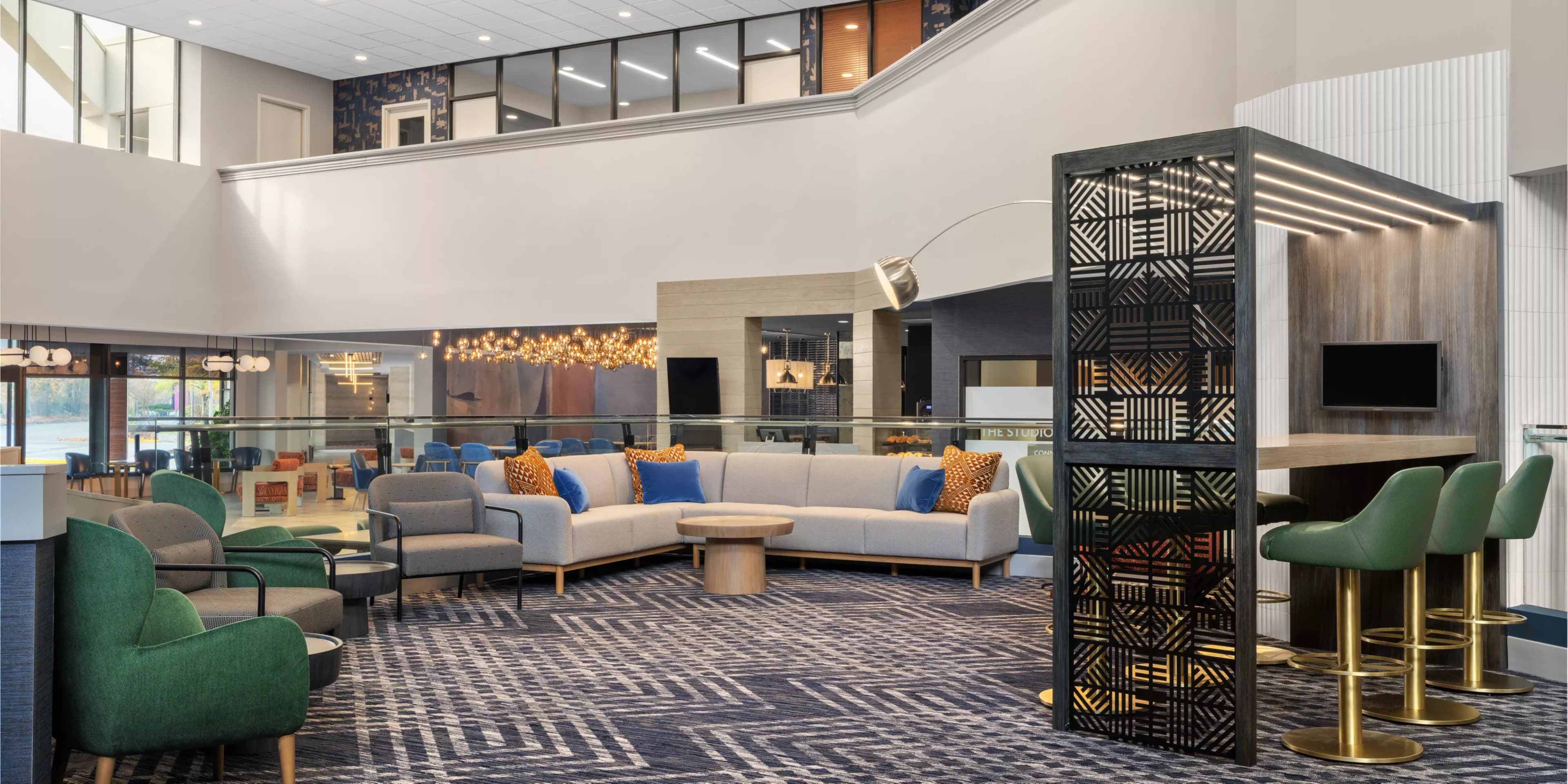 Crowne Plaza Virginia Beach Town Center, Chesapeake