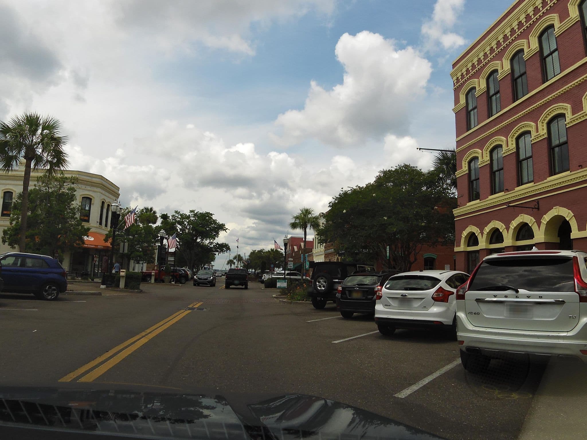 Street view near Greyfield Inn, Fernandina Beach — © allen (CC BY-SA · Mapillary)