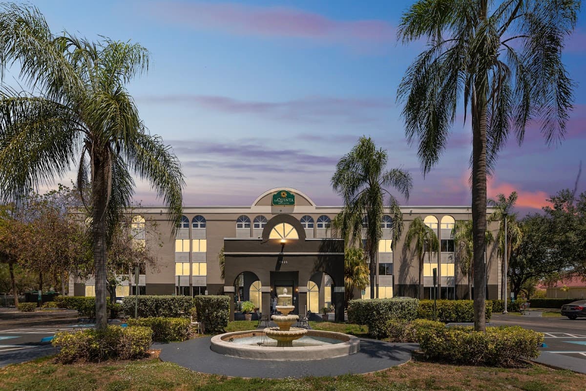 La Quinta Inn & Suites Miami Lakes, Hotel in Miami Lakes