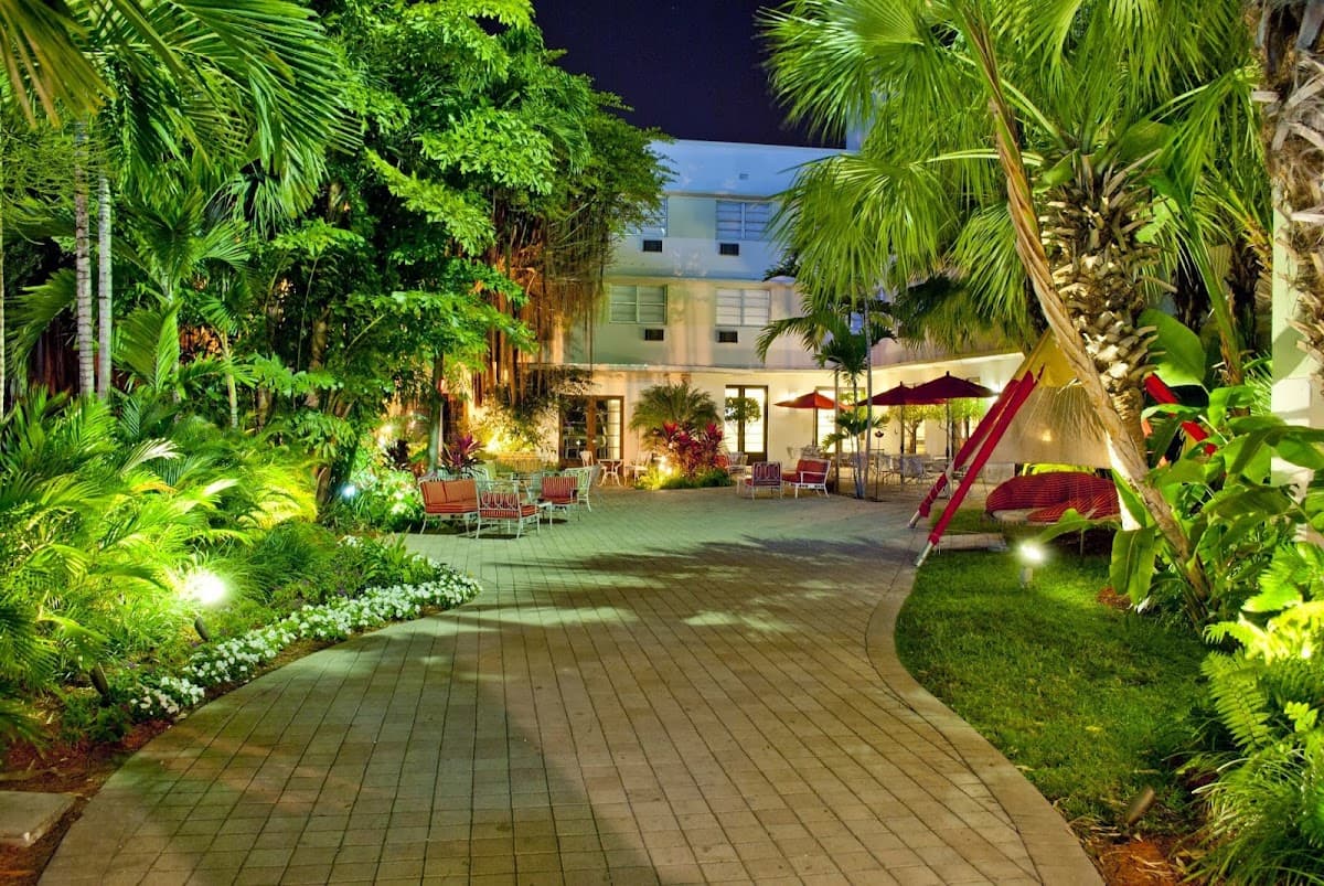 Dorchester Miami Beach Hotel & Suites, Hotel in Miami Beach