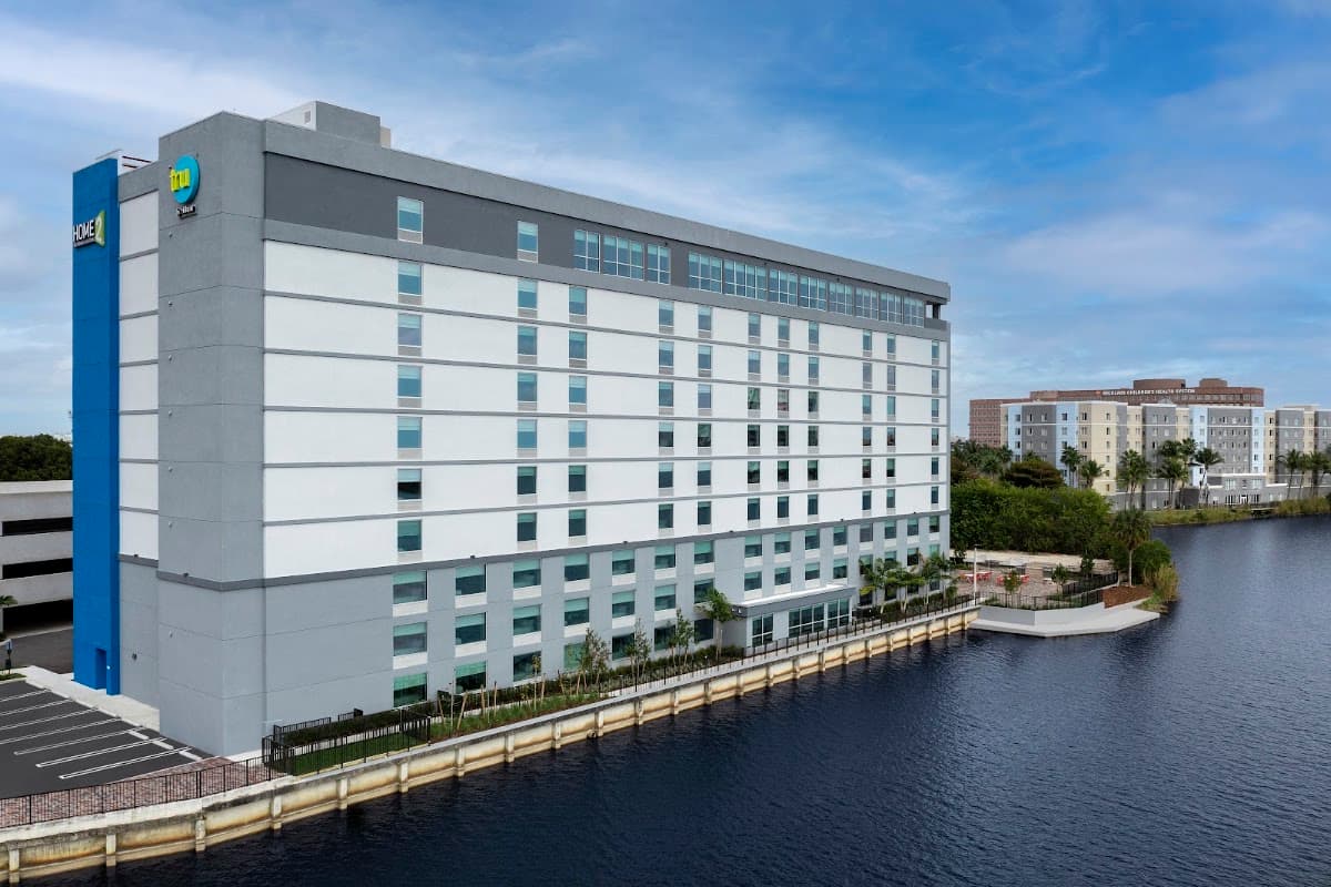 Tru by Hilton Miami Airport South Blue Lagoon, Hotel in West Miami