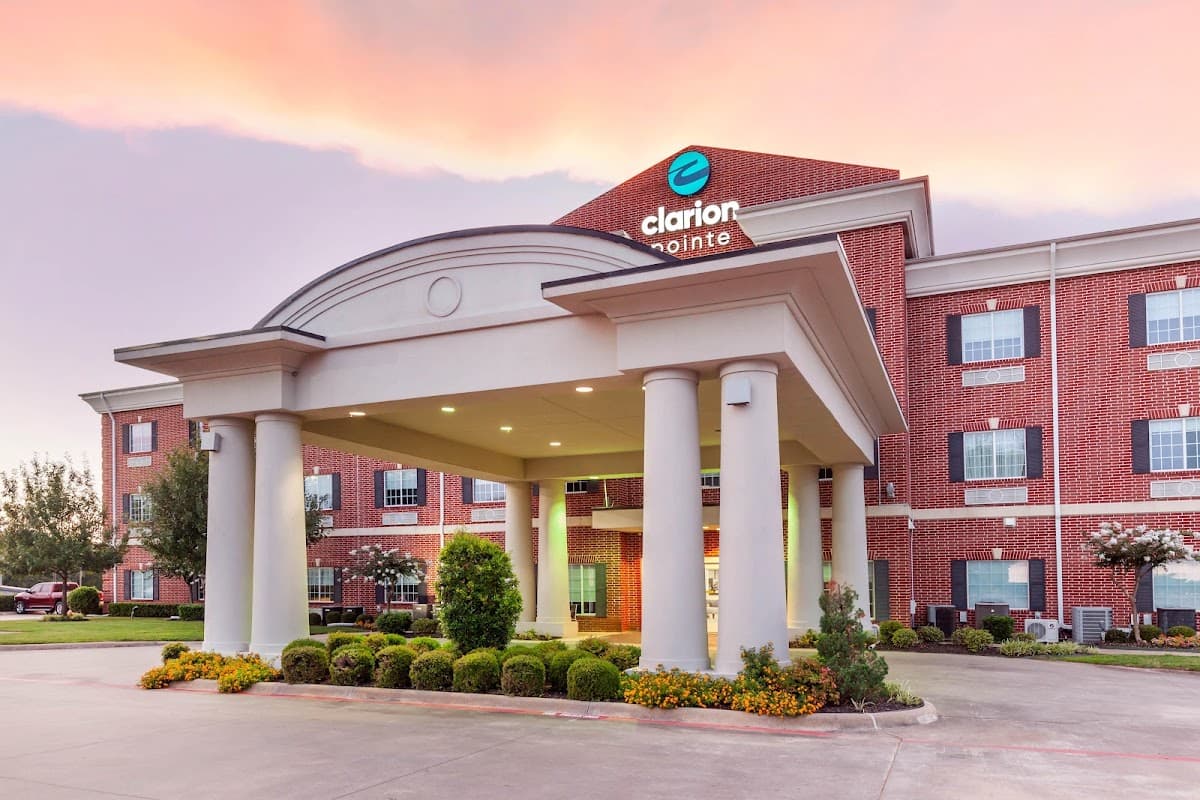 Clarion Pointe Sulphur Springs, Hotel in Sulphur Springs