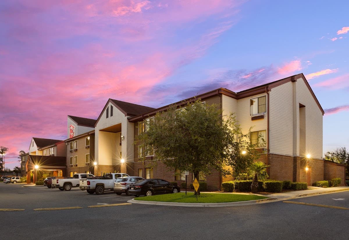 Red Roof Inn & Suites Savannah Airport, Hotel in Pooler