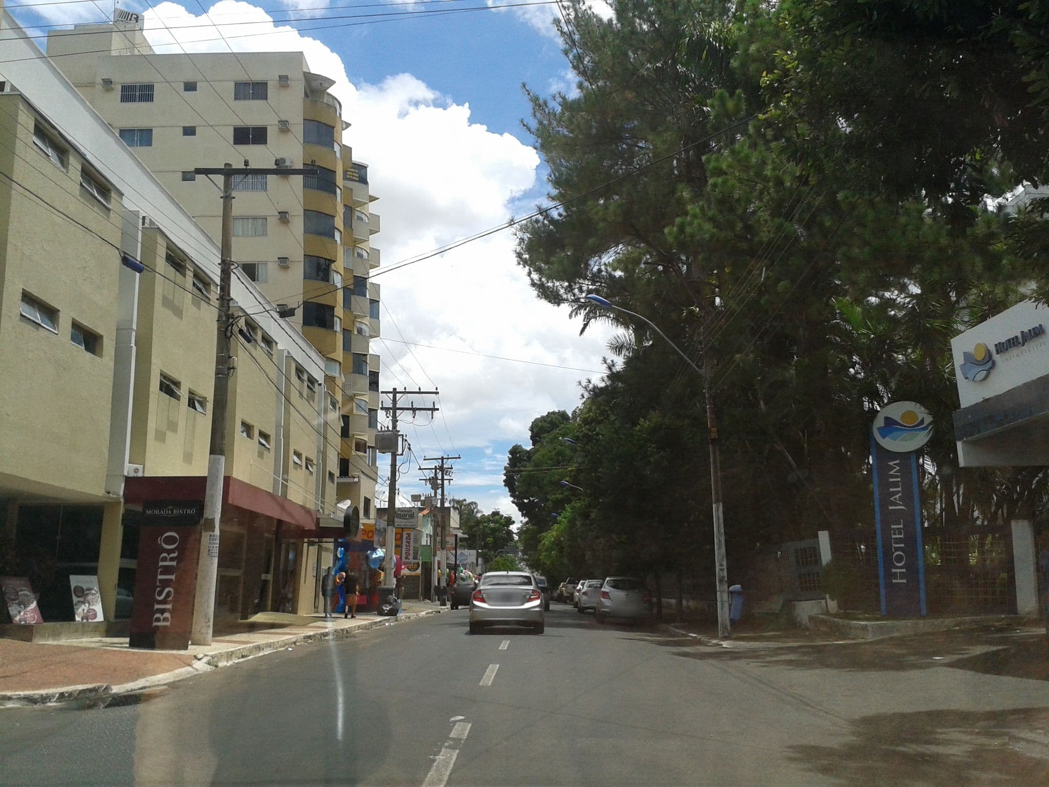 Street view near Hotel Morada das Águas, Caldas Novas — © marcos_medeiros (CC BY-SA · Mapillary)