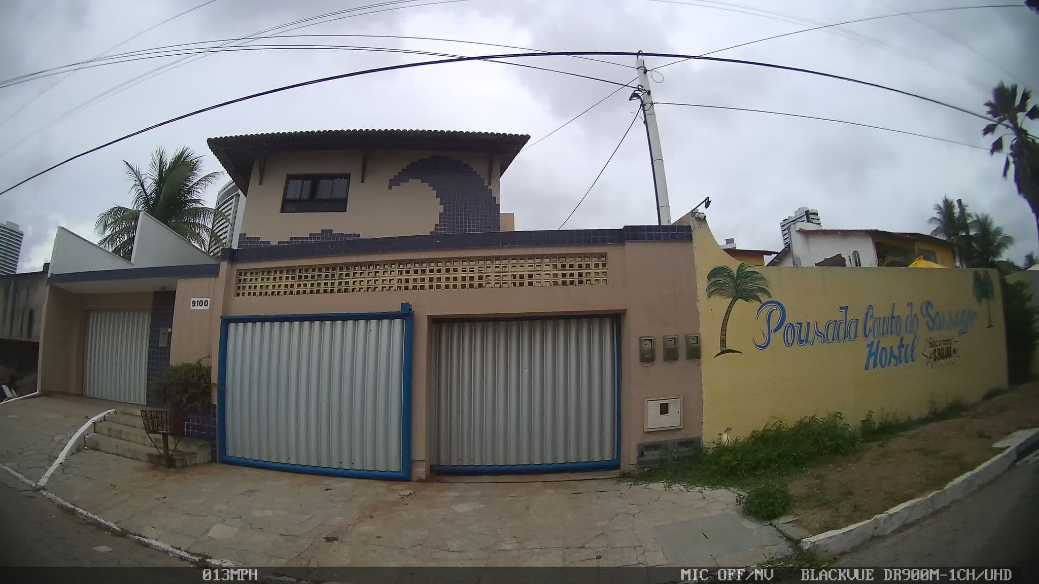 Street view near Hostel Mardri, Natal — © kaart_4 (CC BY-SA · Mapillary)