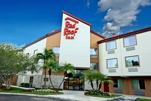 Red Roof PLUS+ West Palm Beach, Hotel in Mangonia Park