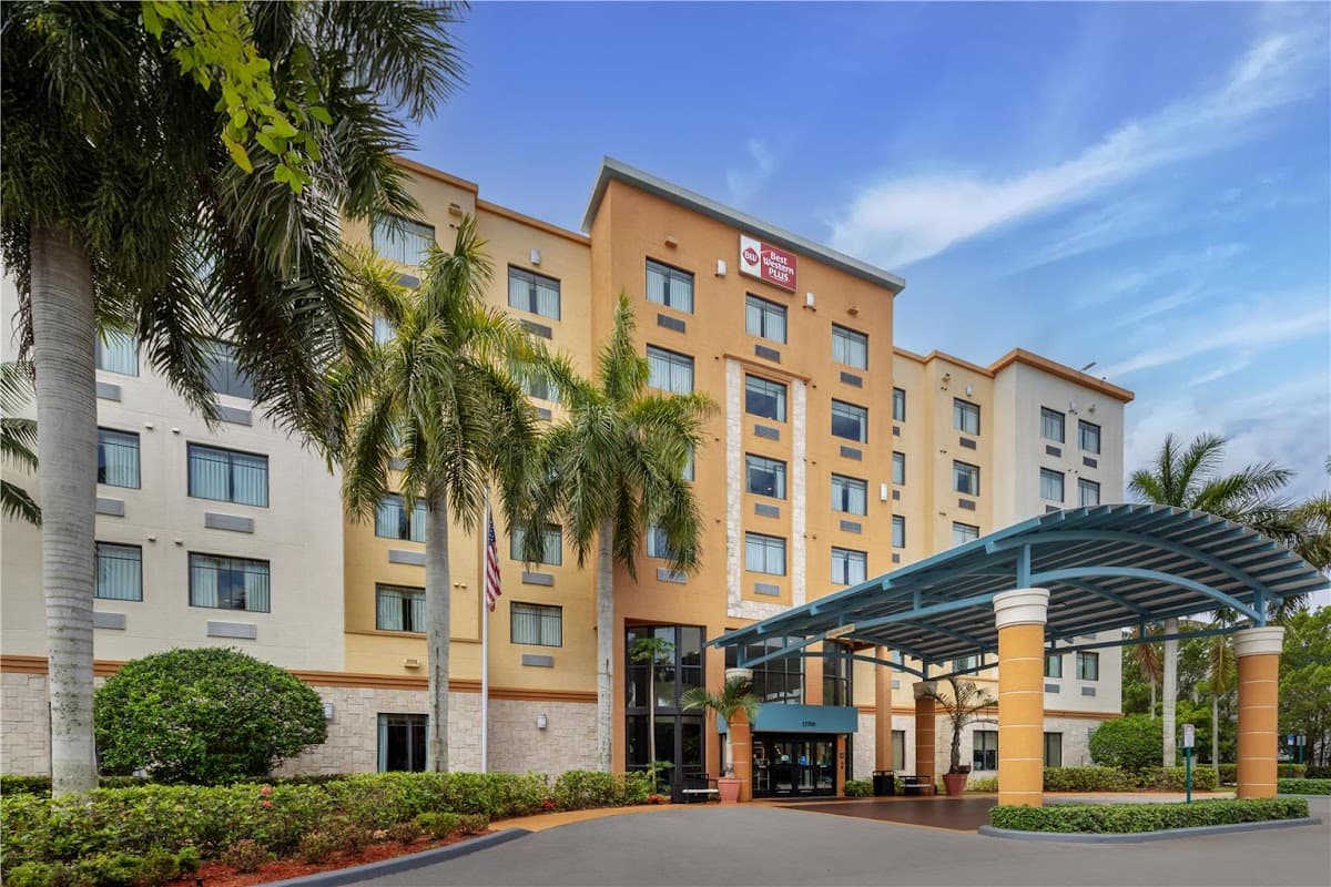 Best Western Plus Miami Executive Airport Hotel & Suites, Hotel in Country Walk