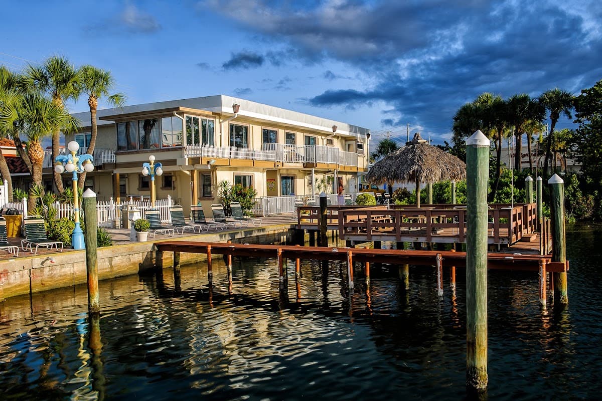 Bayview Plaza Waterfront Resort, Hotel in Saint Pete Beach