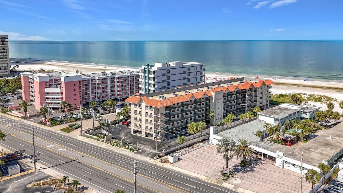 Vistas On the Gulf, Hotel in Saint Pete Beach