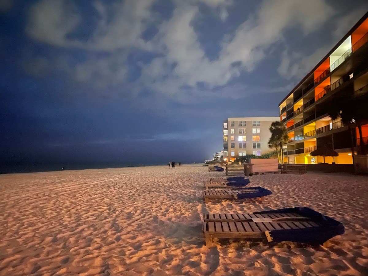 Holiday Isles Resort, Hotel in Madeira Beach