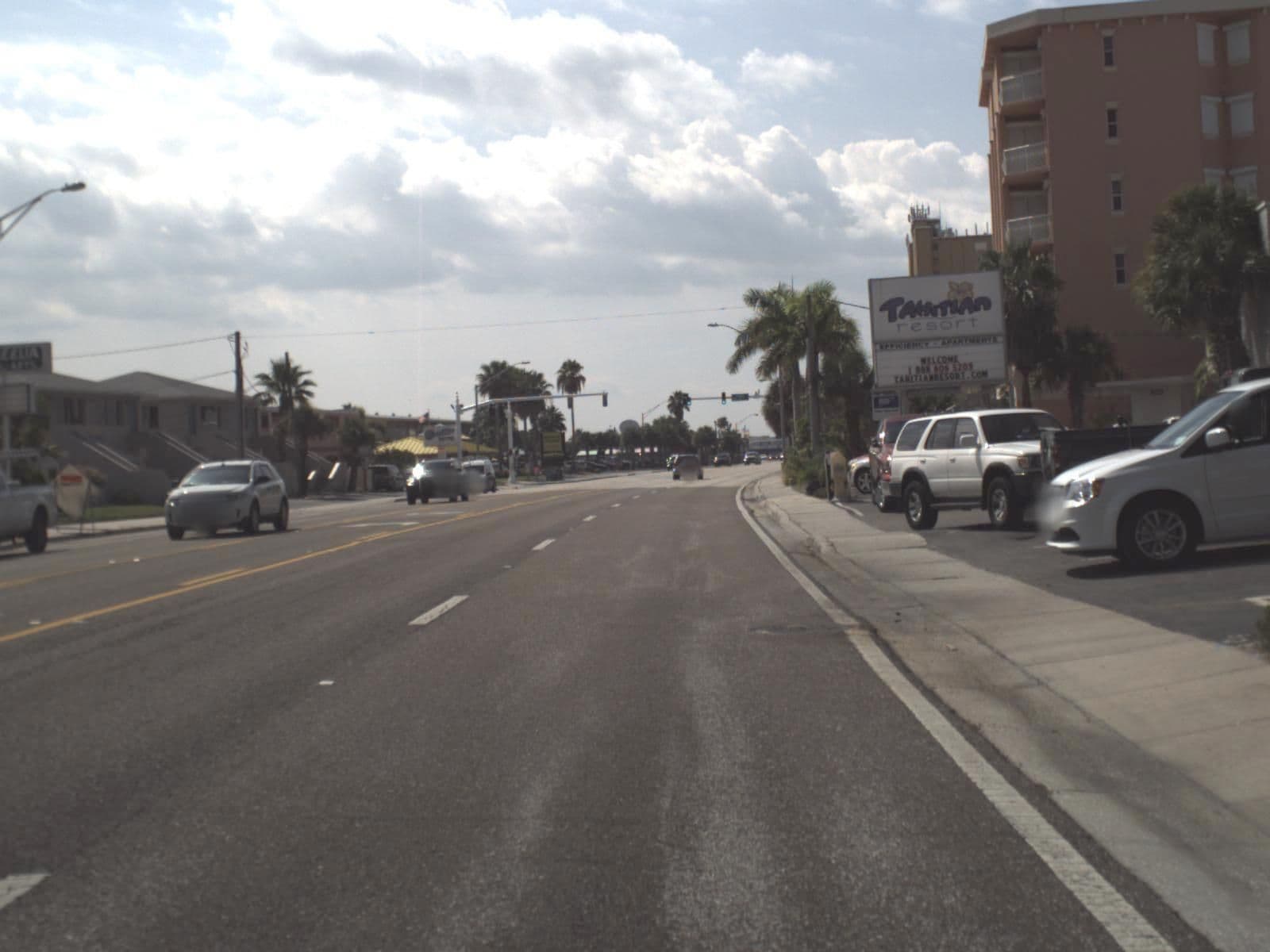 Street view near Tahitian Resort, Treasure Island — © fdot_vl (CC BY-SA · Mapillary)