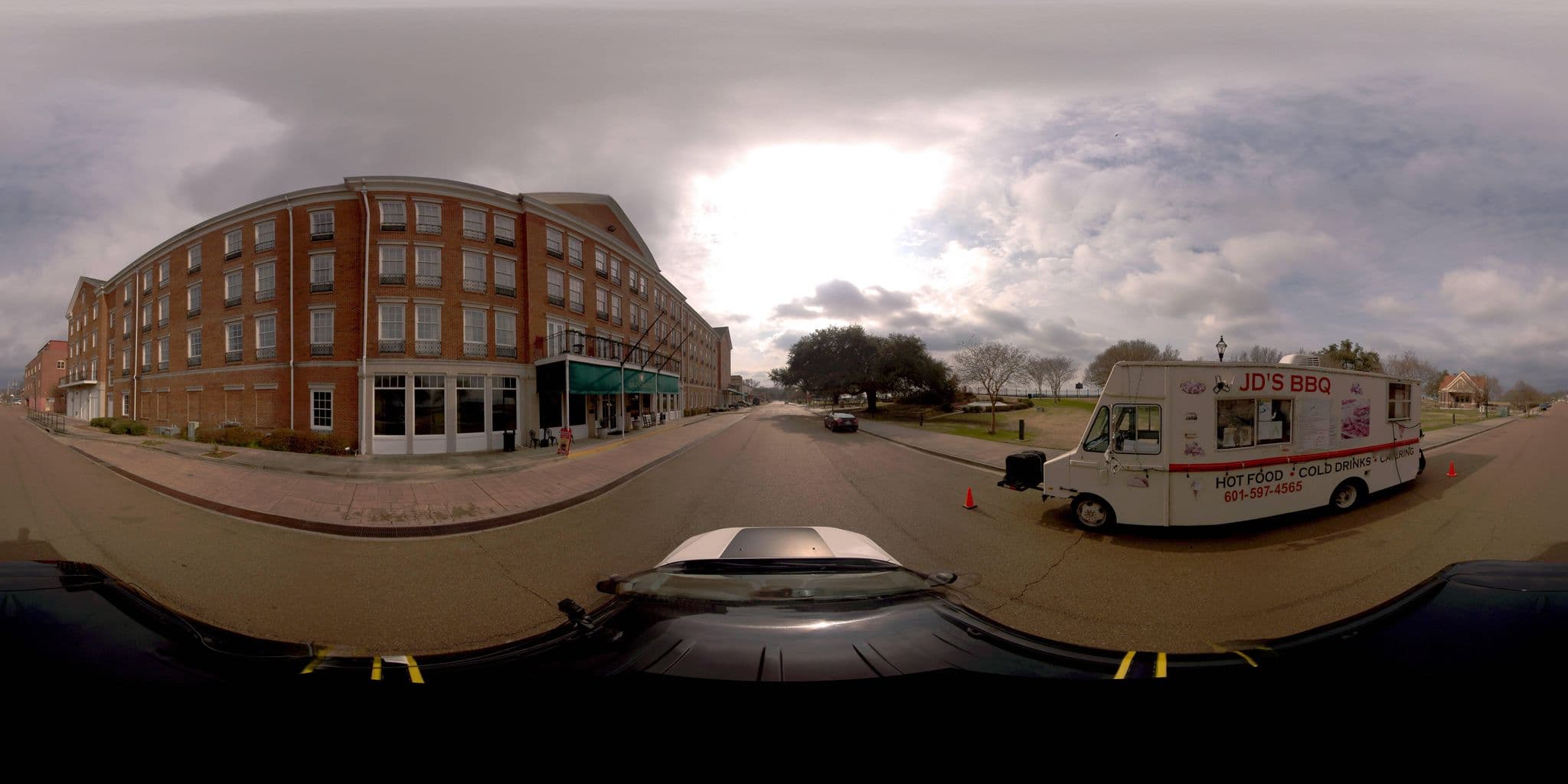 Street view near Natchez Grand Hotel, Natchez — © jeffreymartin (CC BY-SA · Mapillary)