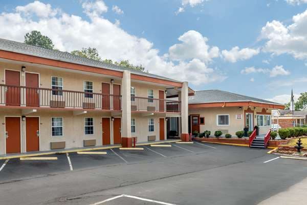Econo Lodge Fort Jackson, Motel in Forest Acres