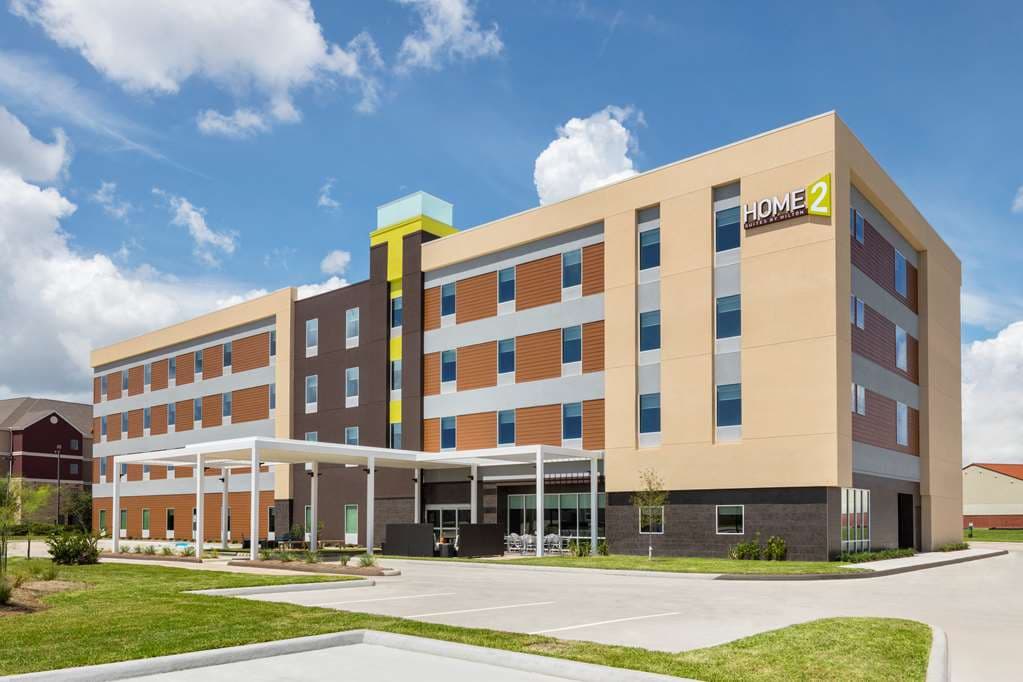 Home2 Suites Houston Stafford, Hotel in Meadows Place
