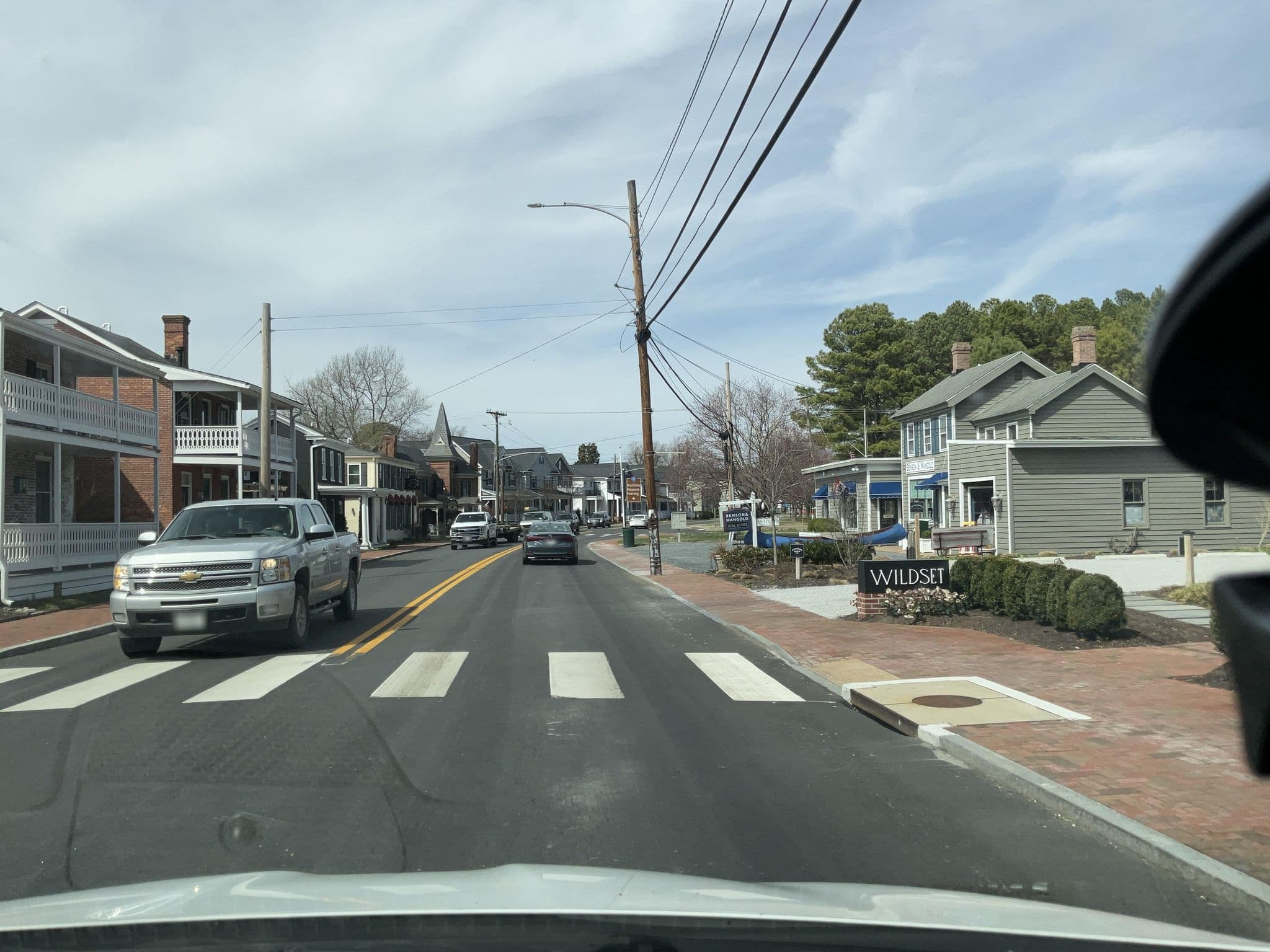 Street view near Five Gables Inn & Spa, Grasonville — © davidsommer (CC BY-SA · Mapillary)