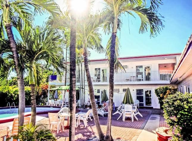 Birch Patio Motel, Hotel in Sunrise
