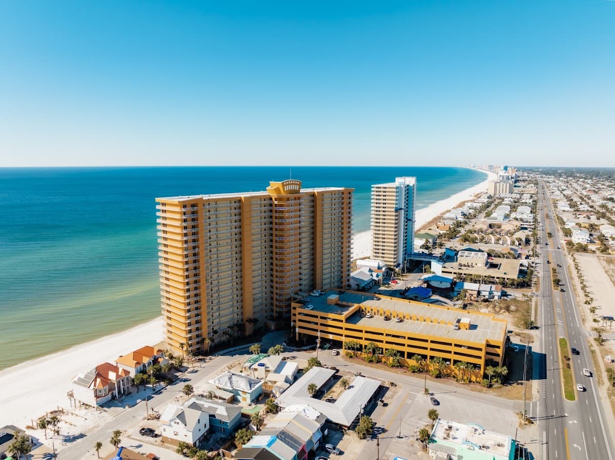 Treasure Island Resort Condominiums, Hotel in Lower Grand Lagoon