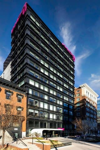 Moxy Washington, DC Downtown, Hotel in Mount Vernon Triangle
