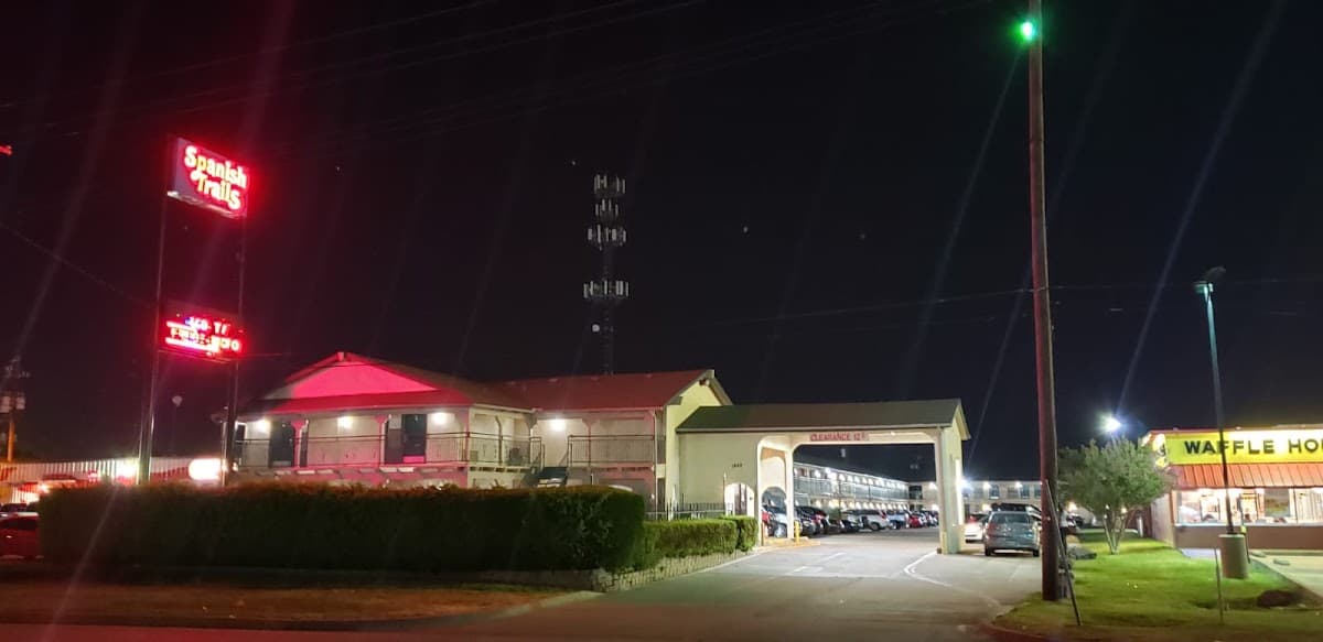 Spanish Trails Inn, Motel in DeSoto